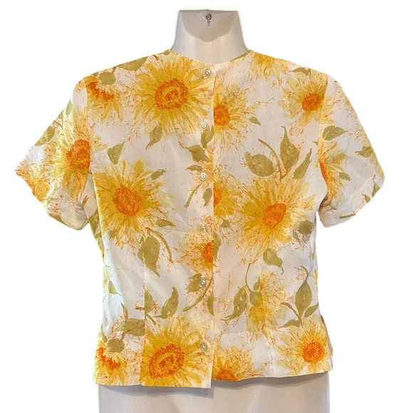 Vintage Styled By Sybil Sunflower Button Back Shirt - Picture 3 of 10